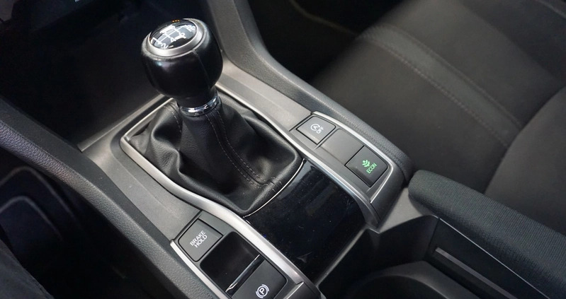 Honda Civic cena 67900 przebieg: 83046, rok produkcji 2018 z Sierpc małe 379